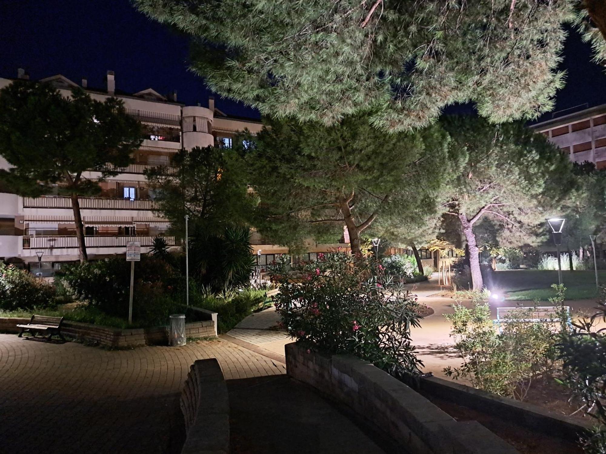 Appartamento - Terrazzo Vivibile Vista Mare, Wi-Fi Gratuito Vallecrosia Exterior foto