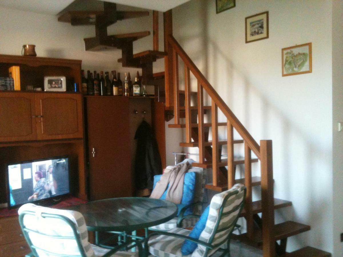 Appartamento - Terrazzo Vivibile Vista Mare, Wi-Fi Gratuito Vallecrosia Exterior foto
